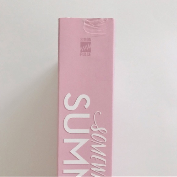 Somewhere Summer: 26 Kisses; How My Summer Went Up in Flames Book - Picture 4 of 7